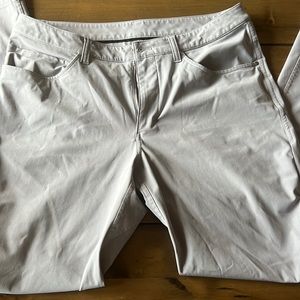 Men’s Lululemon ABC pant 33/32 gray